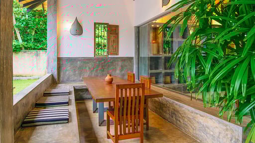 Gangananda Terrace/Veranda