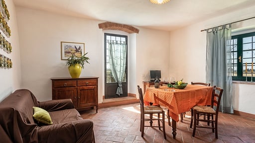 Gardenia Apartment Living room