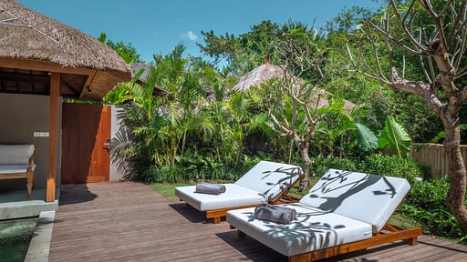 Villa Gardenia Bumbak Swimming pool