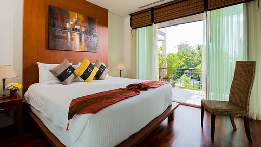 Kata Gardens 6C Bedroom 1