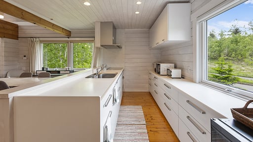 Gekko Hanazono Chalet Kitchen