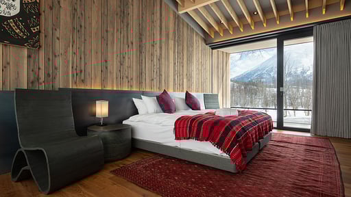 Gen-Myo Chalet Bedroom 1