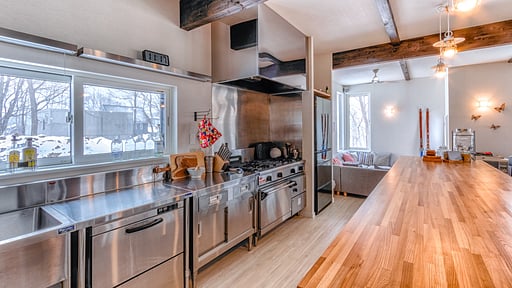 Gensei Chalet Kitchen