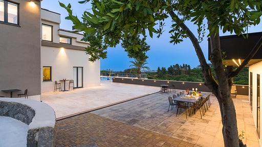 Gianos Villa Terrasse/Veranda