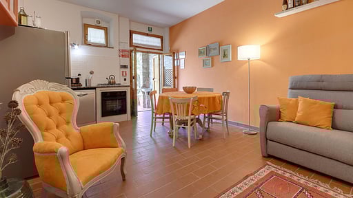 Giardino Living room