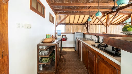 Gili Beach Resort Villa Dua Kitchen