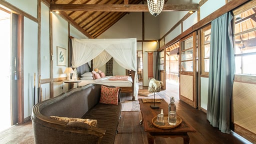 Gili Beach Resort Villa Dua Bedroom 1