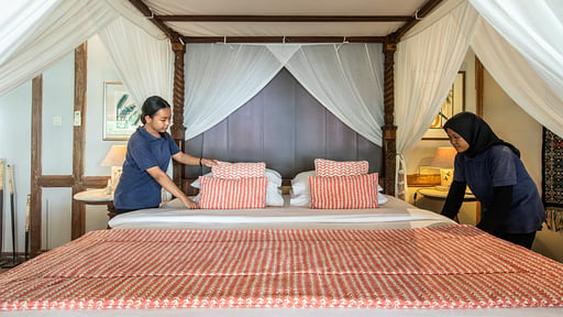 Gili Beach Resort Villa Dua Villa staff