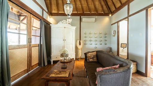 Gili Beach Resort Villa Dua Bedroom 1