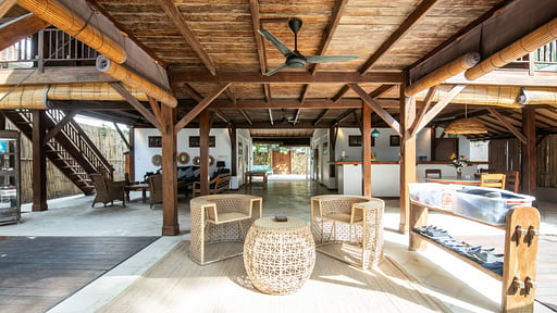 Gili Beach Resort Villa Dua Terrace/Veranda