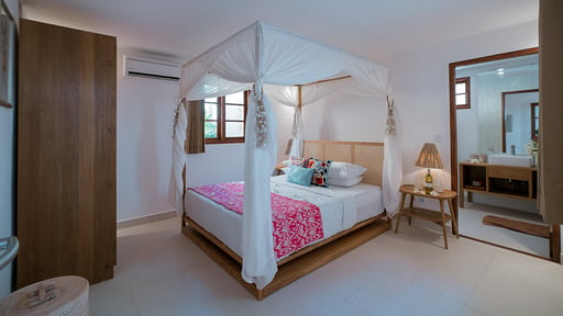 Gili Beach Resort Villa Tiga Schlafzimmer 3