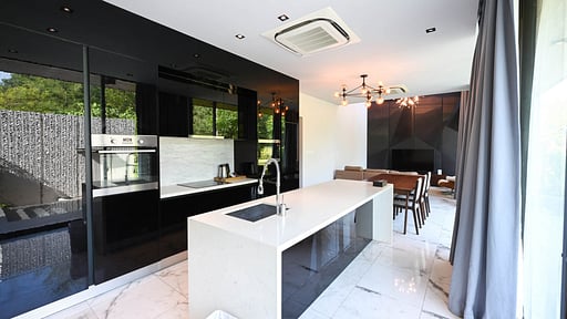 Villa Opal Kitchen 1