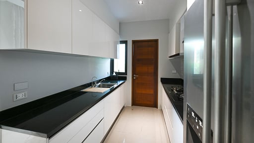 Villa Opal Kitchen 2