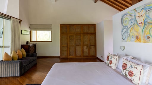 Glasshouse Kandy Dormitorio 1