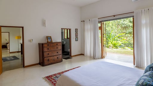 Glasshouse Kandy Dormitorio 2