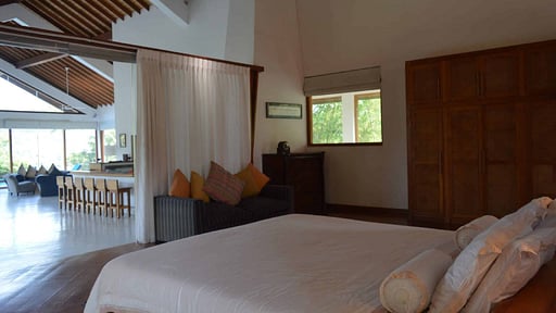 Glasshouse Kandy Dormitorio 1