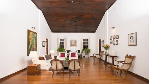 Glenross Plantation Bungalow Living room 2