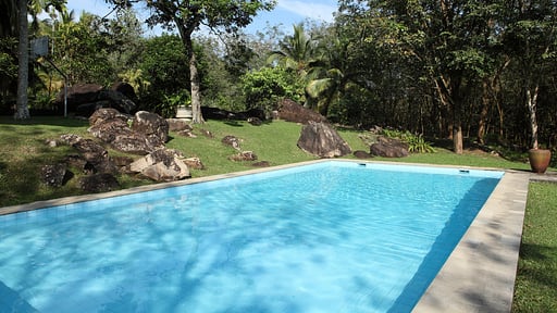 Glenross Plantation Bungalow Swimming pool