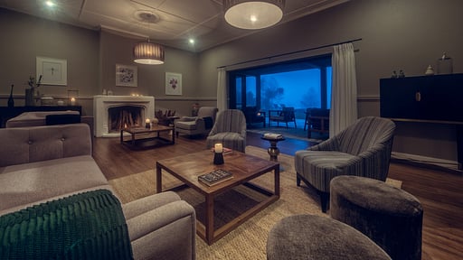 Goatfell Villa Salon