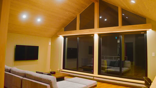 Chalet Golden Bell Living room