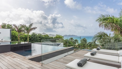 Villa Golden Palm Zwembad