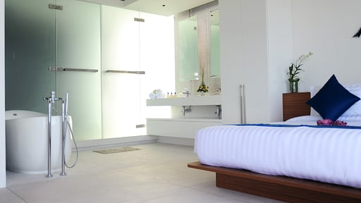 Grand Blue View Estate Bedroom 4