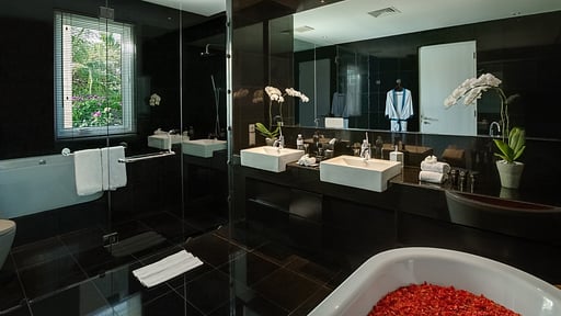 Villa Grand Cliff Ungasan Bedroom 1