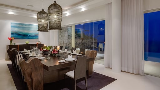 Villa Grand Cliff Ungasan Dining area 3