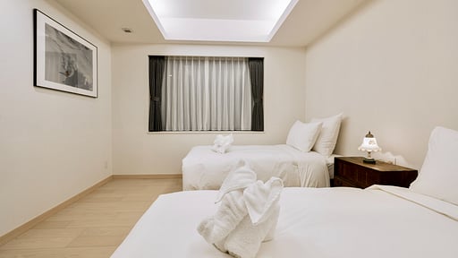 Grand Phenix Hakuba Condo Bedroom 2