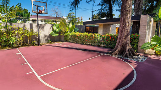 Grand Villa Noi Autres