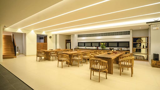Grand Villa Uluwatu Dining area