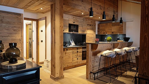 Grandes Bosses 702 Kitchen