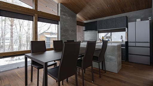 Gravity Chalet Dining area