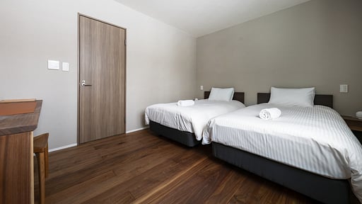 Gravity Chalet Bedroom 3