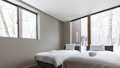 Gravity Chalet Bedroom 2