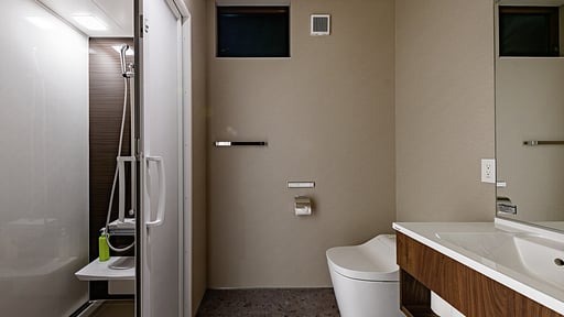 Gravity Chalet Bedroom 1