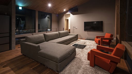 Gravity Chalet Living room