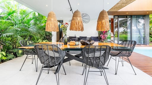 Villa Green Flow Fourteen Dining area