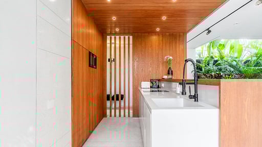 Villa Green Flow Fourteen Kitchen