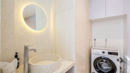 Villa Green Flow Fourteen Others