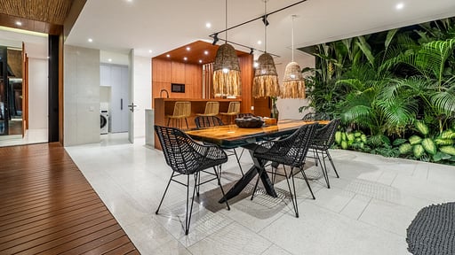 Villa Green Flow Fourteen Dining area