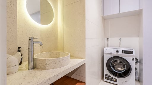 Villa Green Flow Fourteen Others