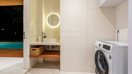 Villa Green Flow Fourteen Others