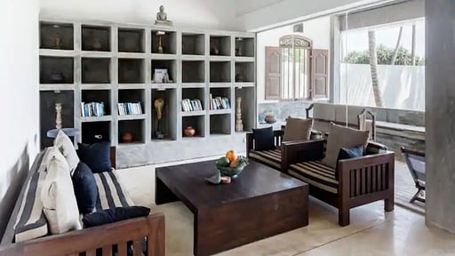 Green Parrot Beach Villa Living room