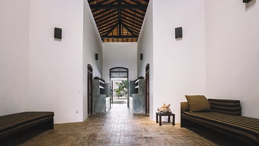 Green Parrot Beach Villa Living room