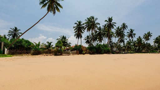 Green Parrot Beach Villa Beach