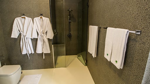 Green Turtle Villa Спальня 2