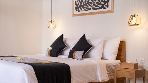 Green Villa Bedroom 1