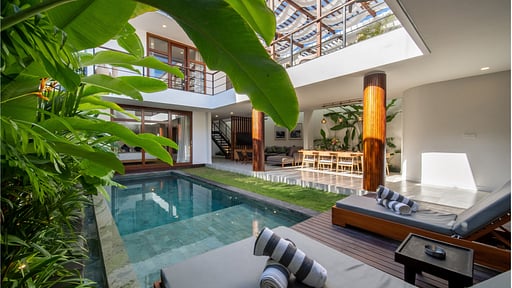 Green Villa Swimming pool