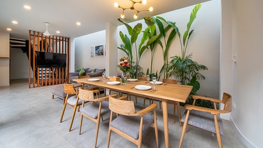 Green Villa Dining area